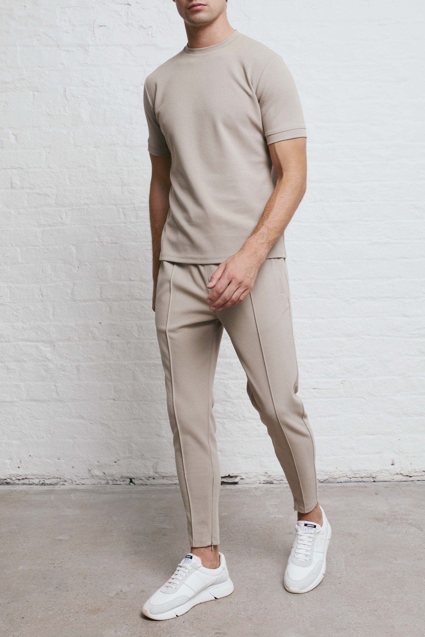 Textured Smart Pleated Pant - Stone
