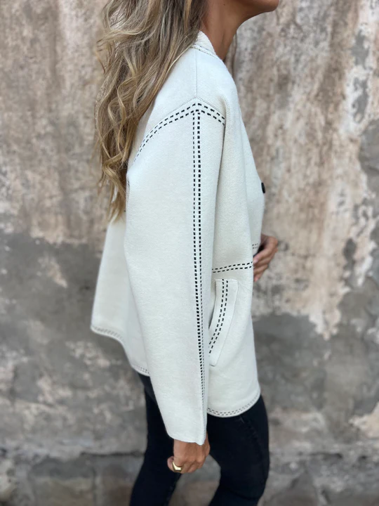 NEW🔥 2025 Women's Fashion Minimalist Line Jacket