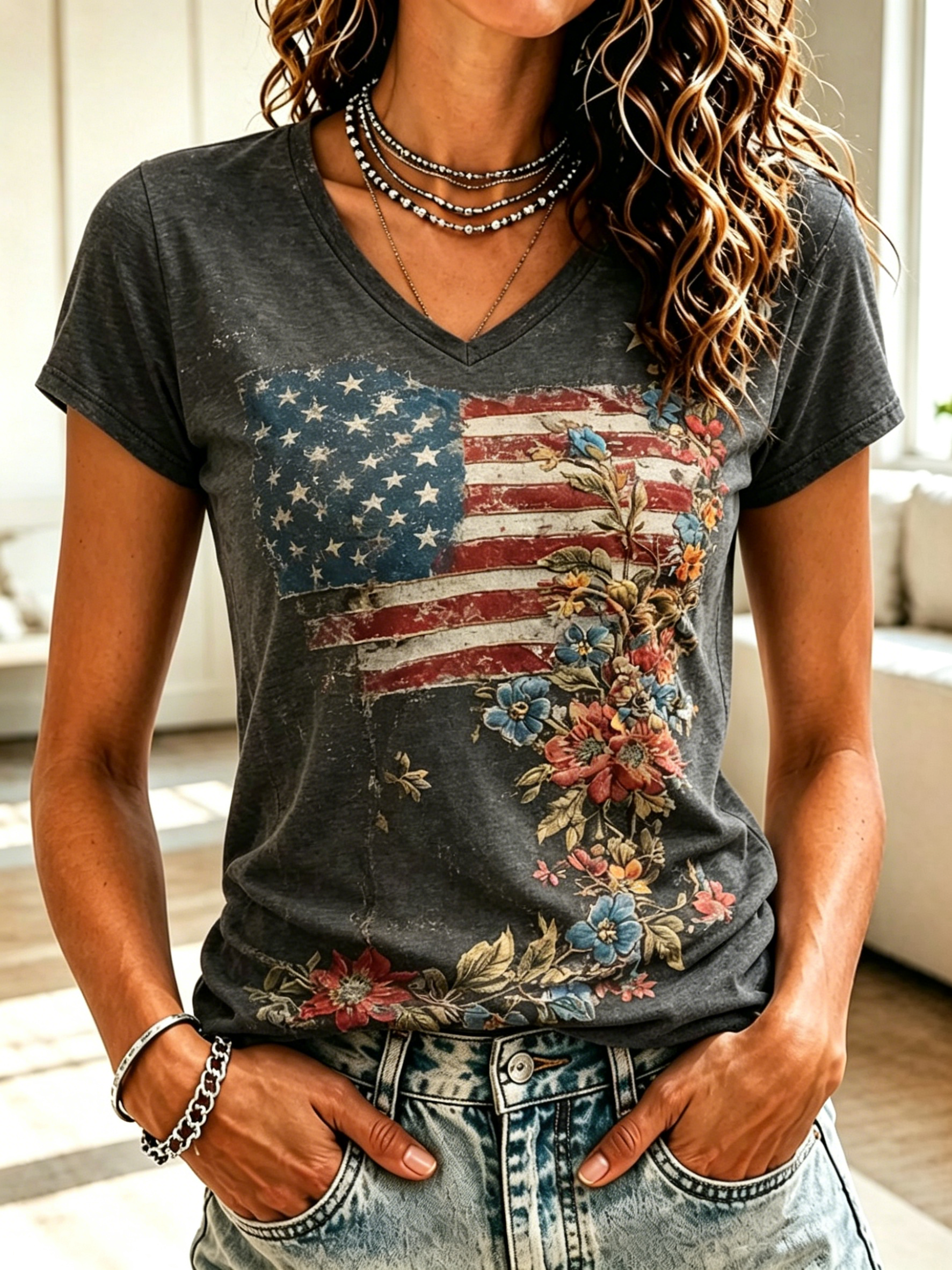 Vintage Washed Patriotic Floral US Flag Graphic V-Neck Loose Women Daily Wear Casual Short Sleeve Top