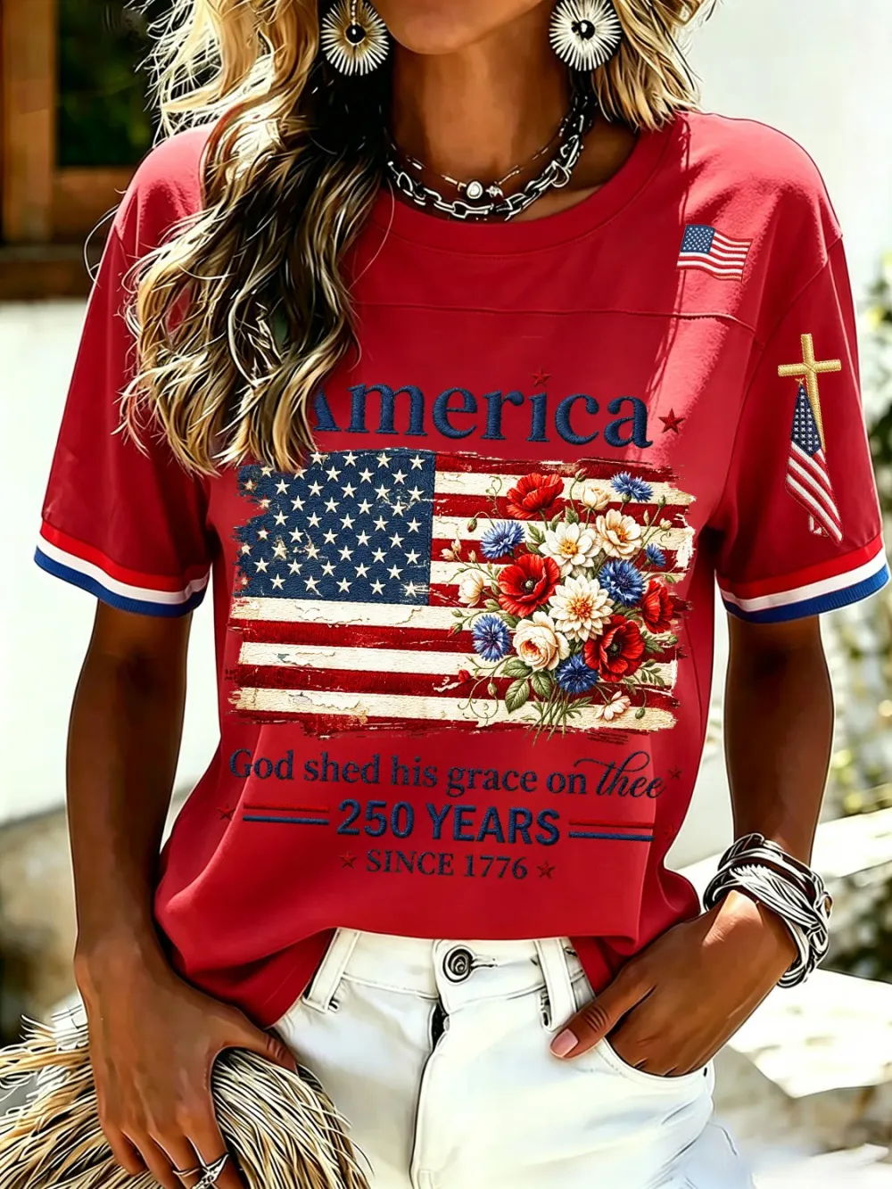 Women’s Patriotic 4th of July T-Shirt - America Floral Flag Print, God Shed His Grace on Thee, 250 Years Since 1776 Casual Tee