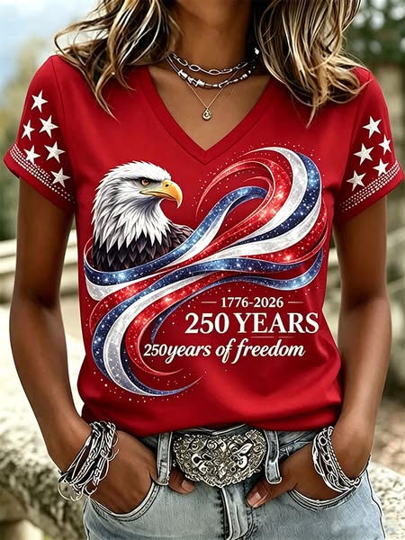 Women's Patriotic Eagle Swirl Short Sleeve T-Shirt