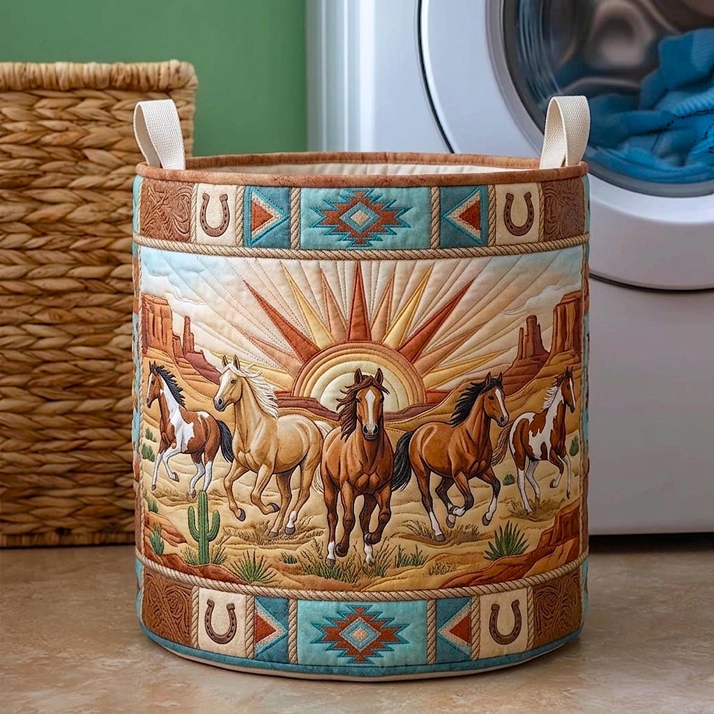 Open Range Quilted Laundry Basket GFTOMA12260
