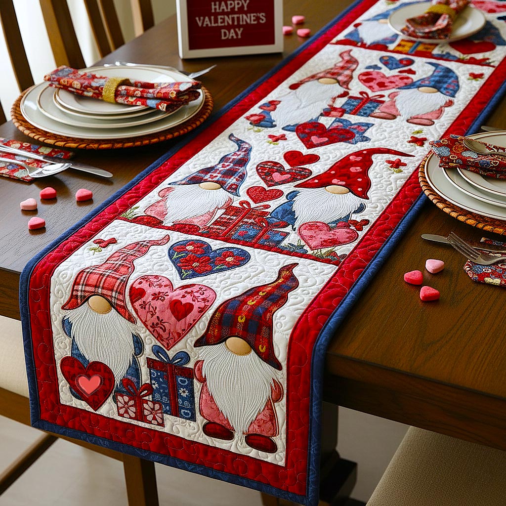 Sweet Gnome Quilted Table Runner GFTOMA9294