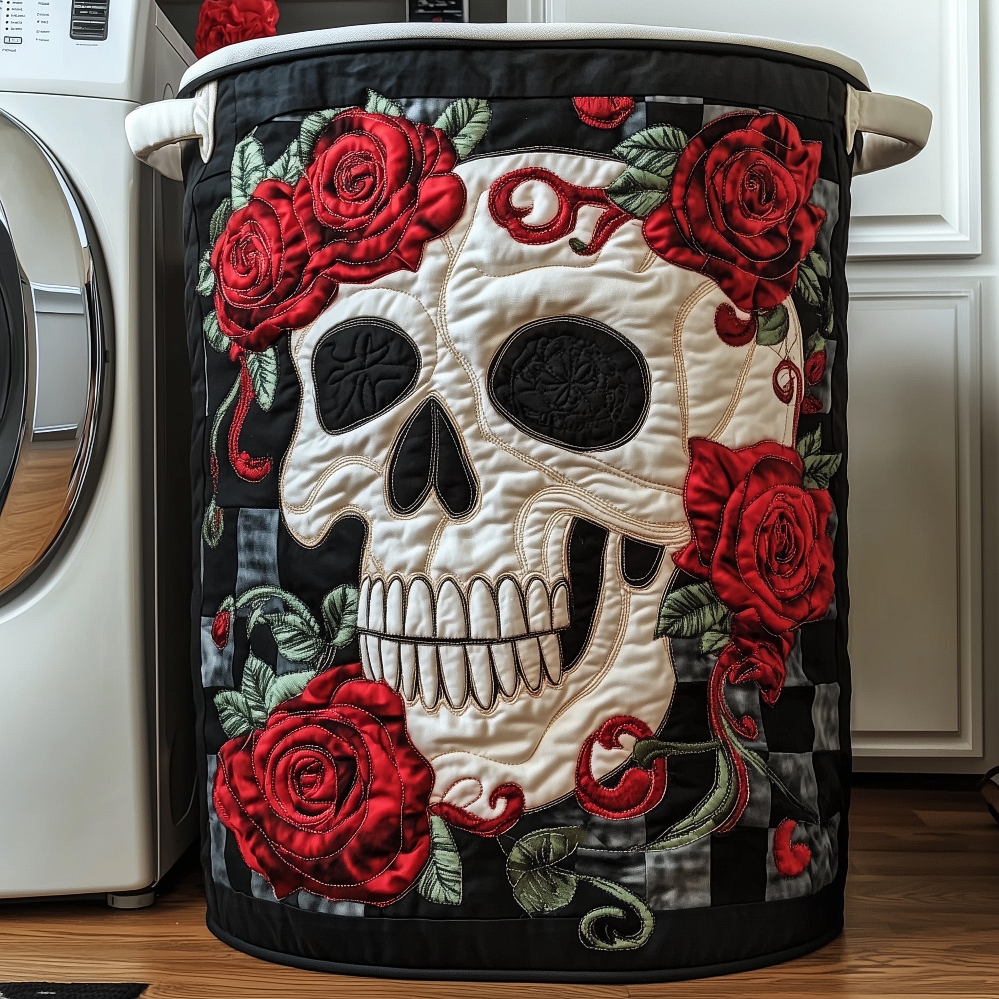 Dark Elegance Quilted Laundry Basket GFTOTP12032