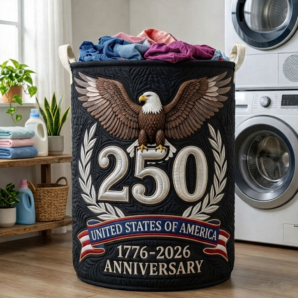 Heritage Patch Quilted Laundry Basket GFTOTP18114