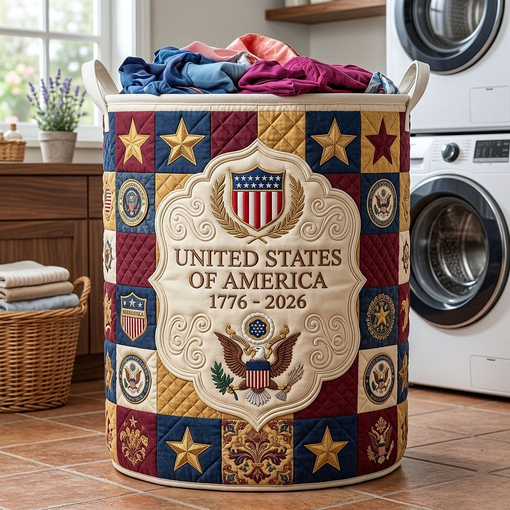 Heritage Patch Quilted Laundry Basket GFTOTP18118