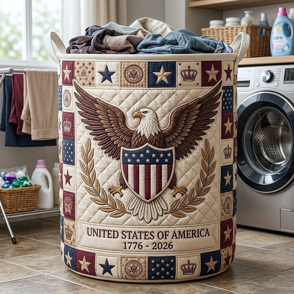 Heritage Patch Quilted Laundry Basket GFTOTP18119