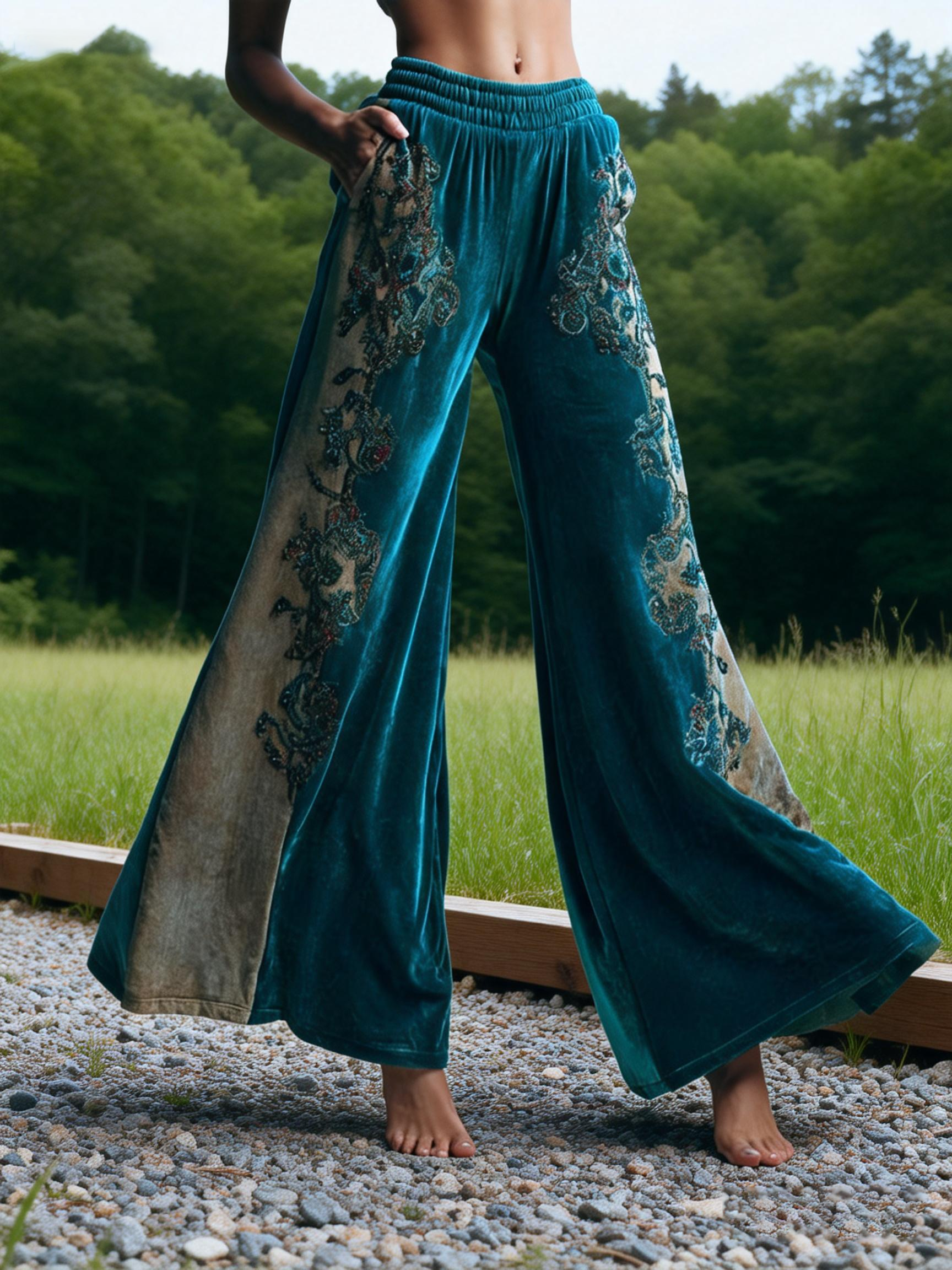 Women's Elegant Floral Art Comfy Velvet Pants