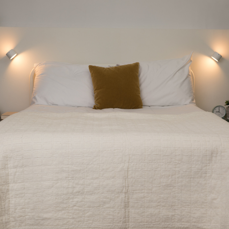 360° Rotating Magnetic Night Light - Portable Touch Remote Control Adjustment