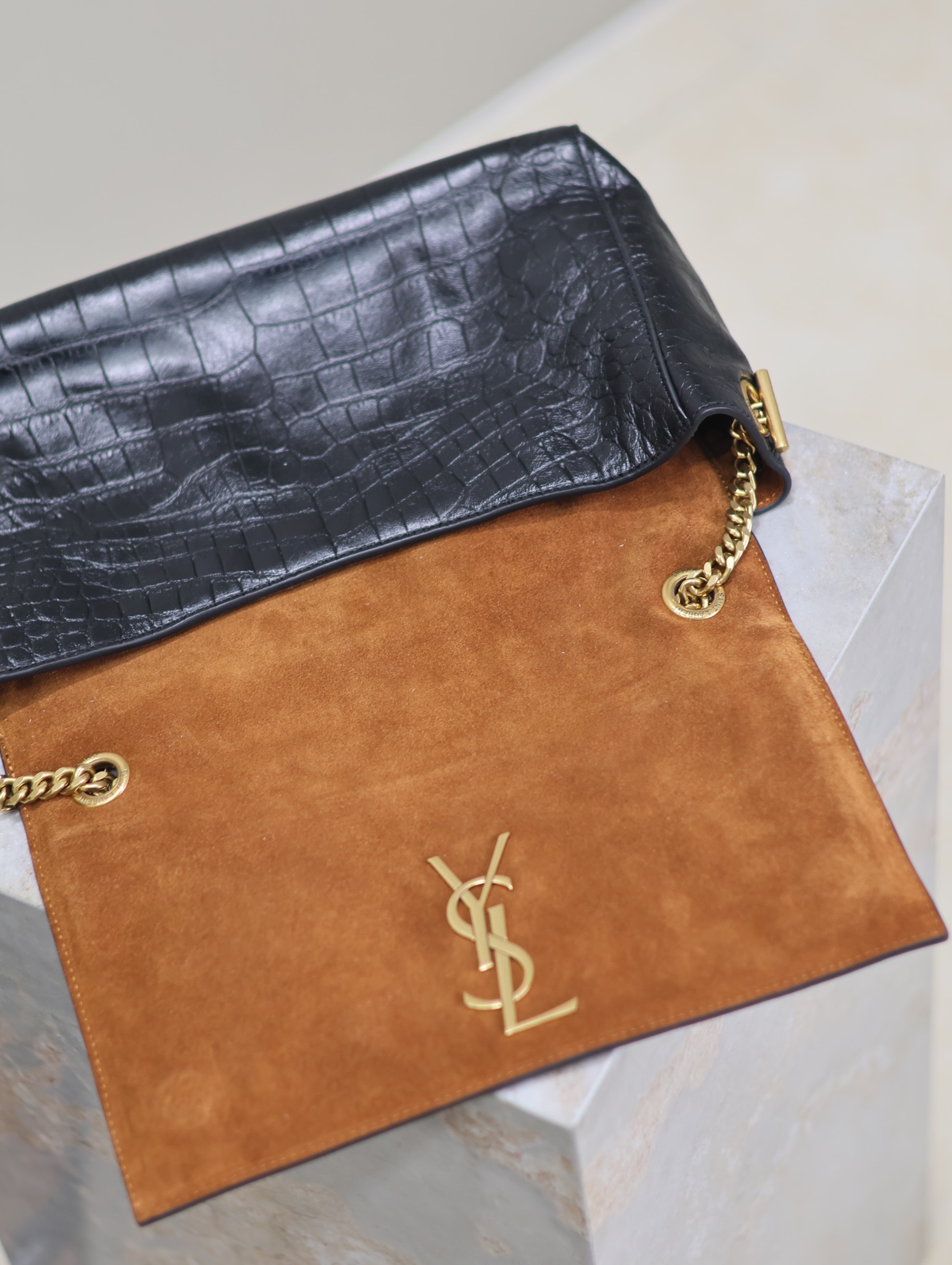 Saint LaurenX Kate Medium Reversible-Croc-Embossed-CrossbodyBag