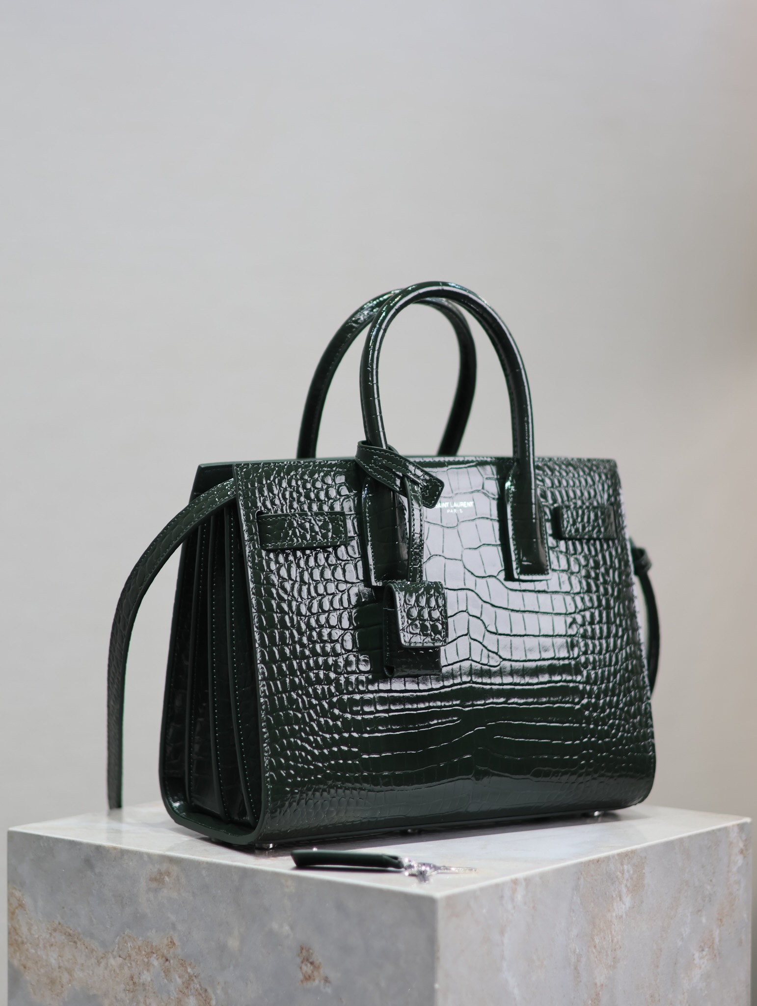 Saint LaurenX SAC DE JOUR IN CROCODILE-EMBOSSED LEATHER - BABY