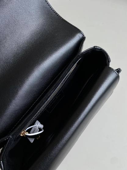 Diox Jolie Top Handle bag