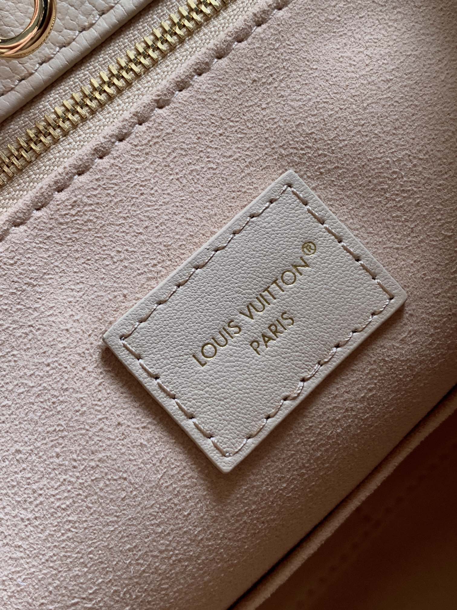LX OnTheGo (Medium)