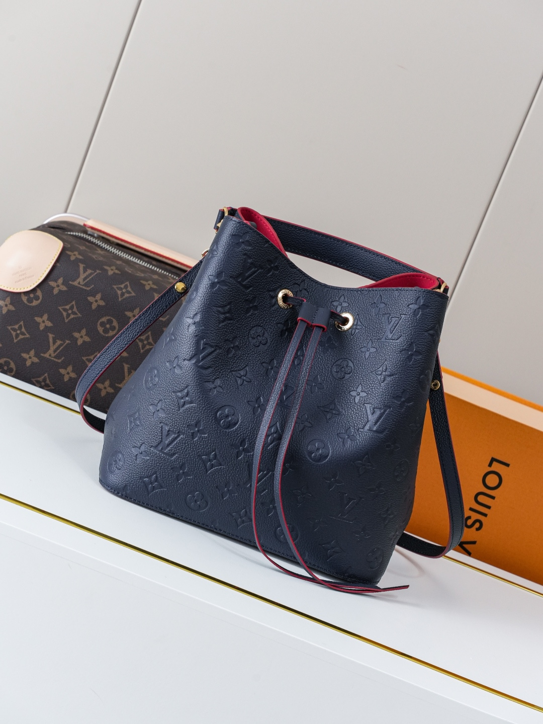 LX NéoNoé (Medium)