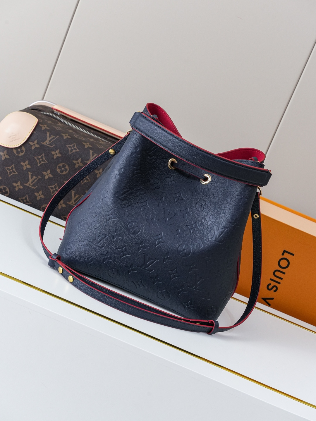 LX NéoNoé (Medium)