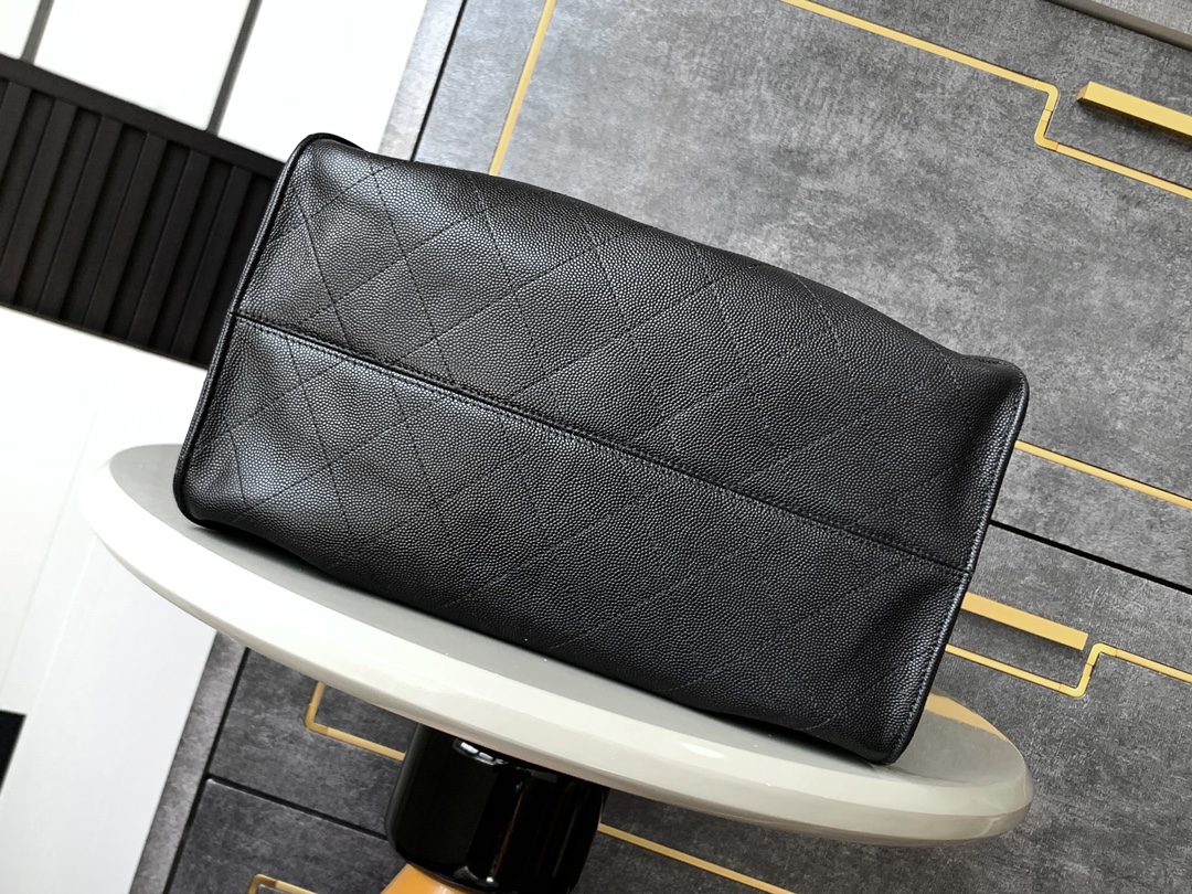 CHANEX 25A Bucket Bag