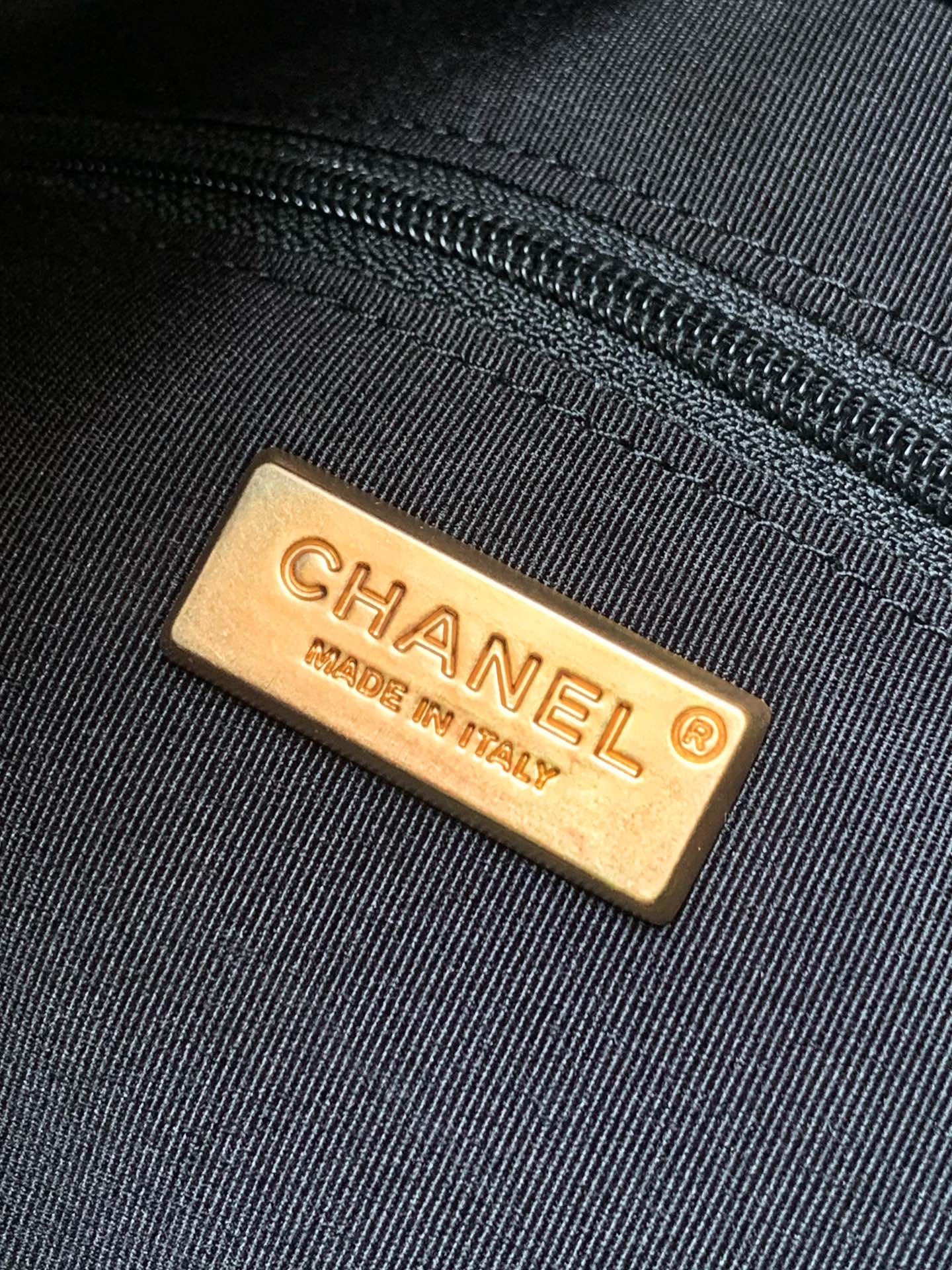 CHANEX 25A Bucket Bag