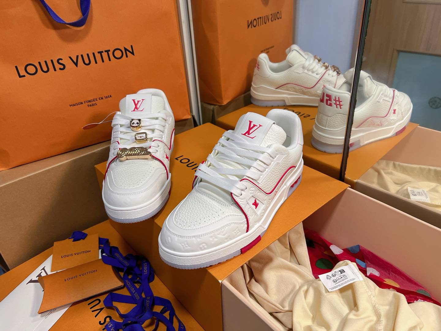 LX Trainer Couple's Sneakers (Pink/White) [Men's & Women's]