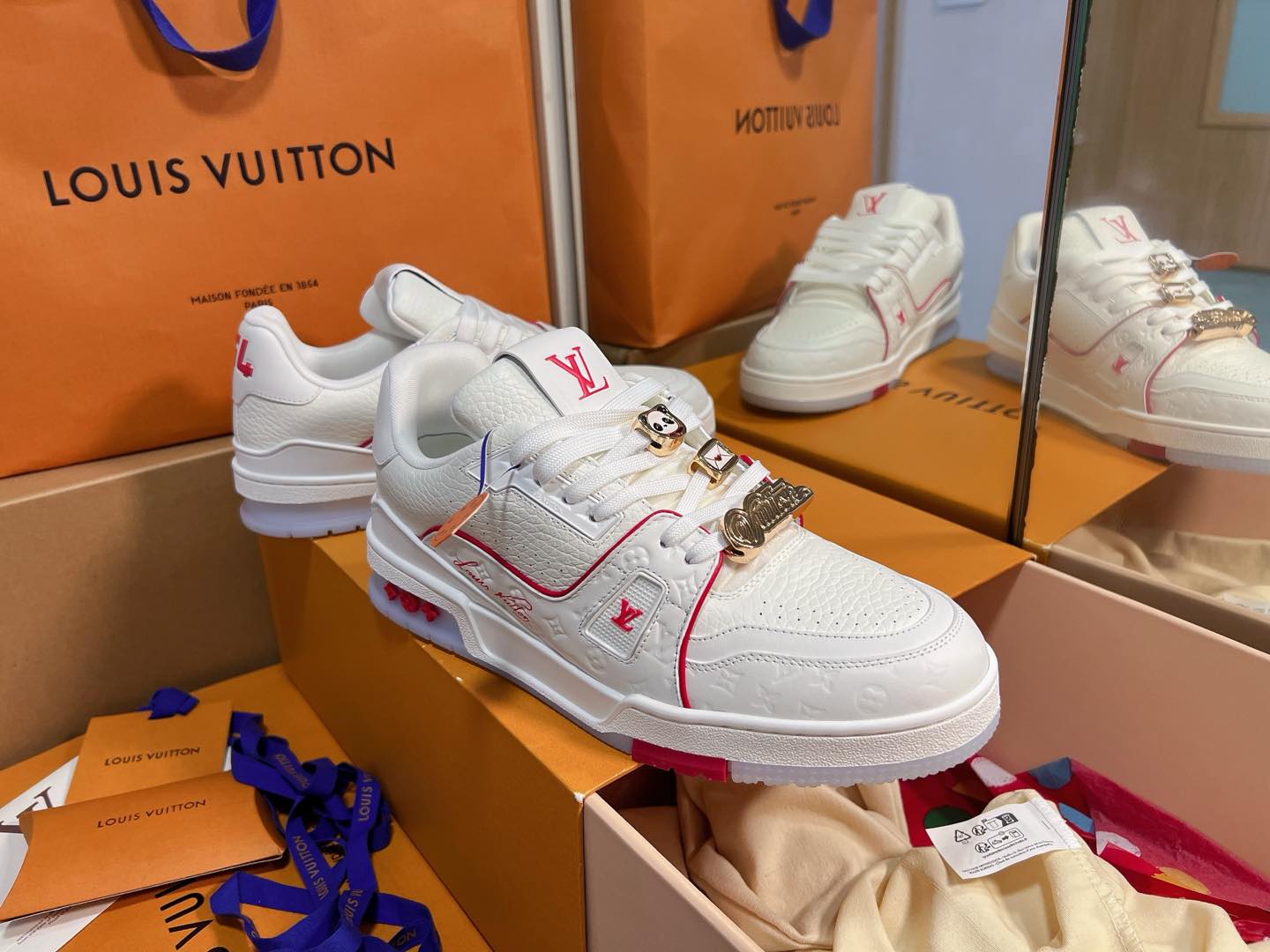 LX Trainer Couple's Sneakers (Pink/White) [Men's & Women's]