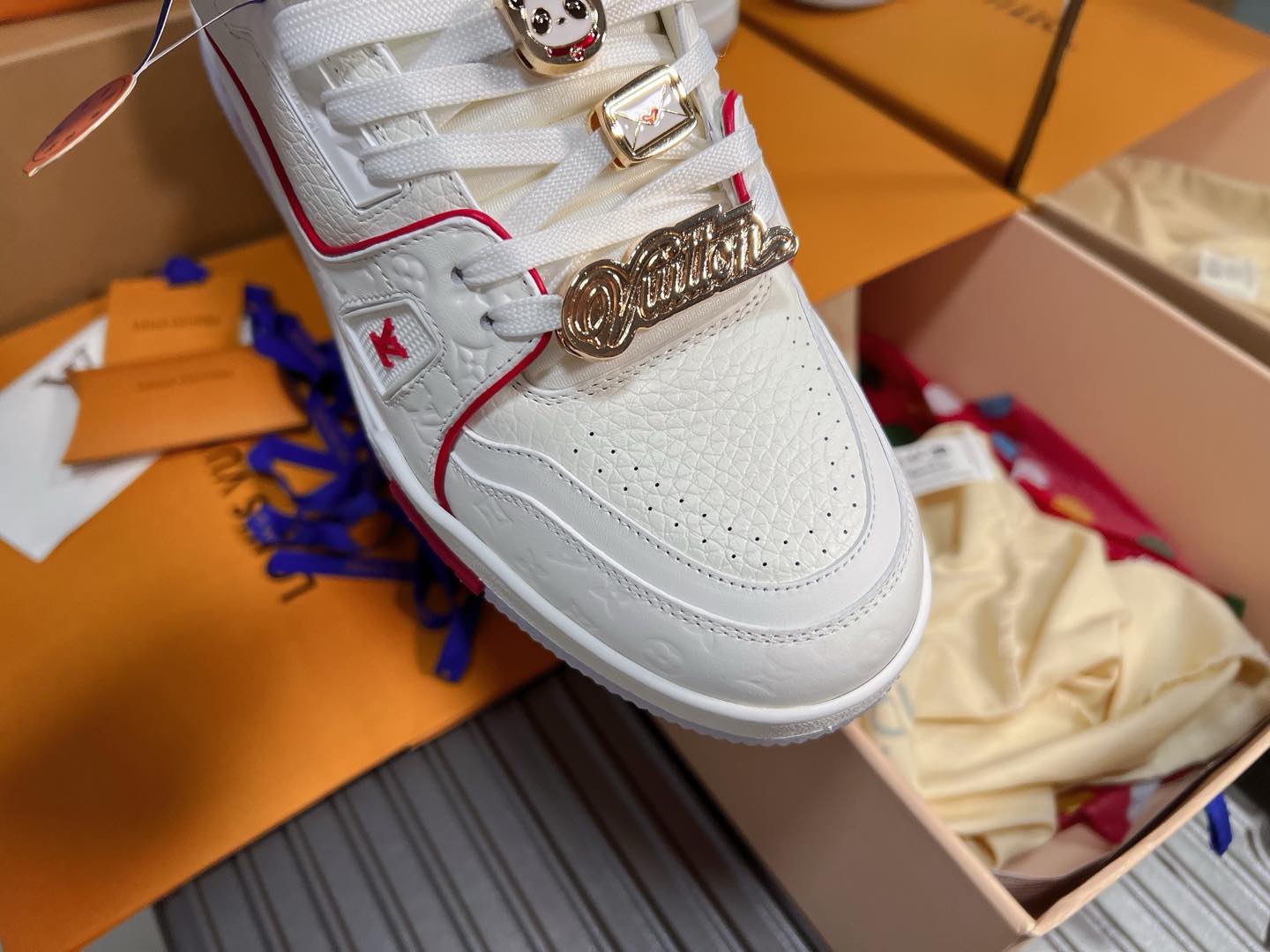 LX Trainer Couple's Sneakers (Pink/White) [Men's & Women's]