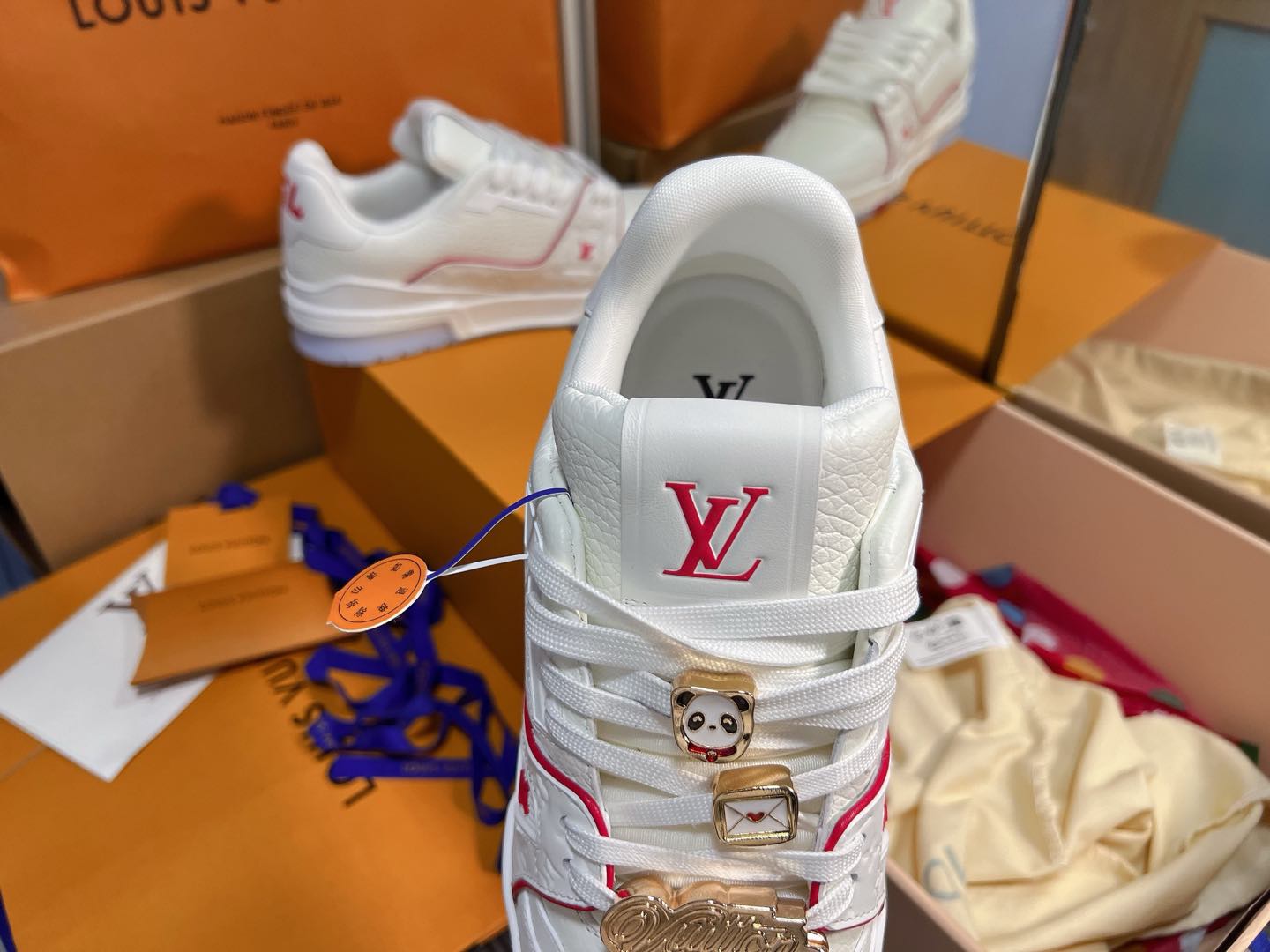 LX Trainer Couple's Sneakers (Pink/White) [Men's & Women's]