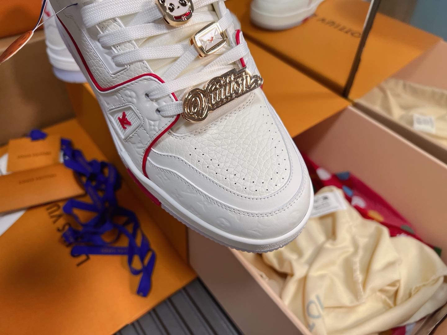 LX Trainer Couple's Sneakers (Pink/White) [Men's & Women's]
