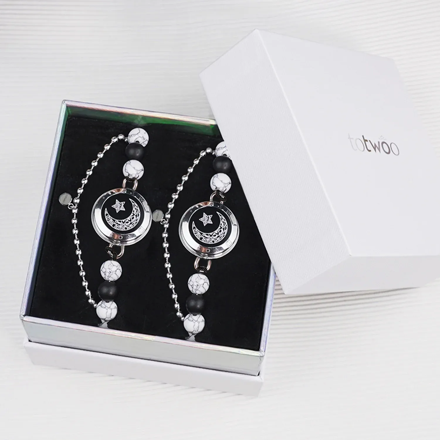 ❤️Moon&Star Touch Bracelets with Matching Beads 👫🎁