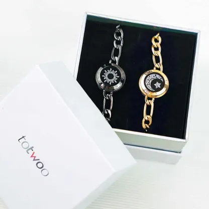 ❤️Sun & Moon Touch Bracelets with Figaro Chain【Black+Gold】👫🎁