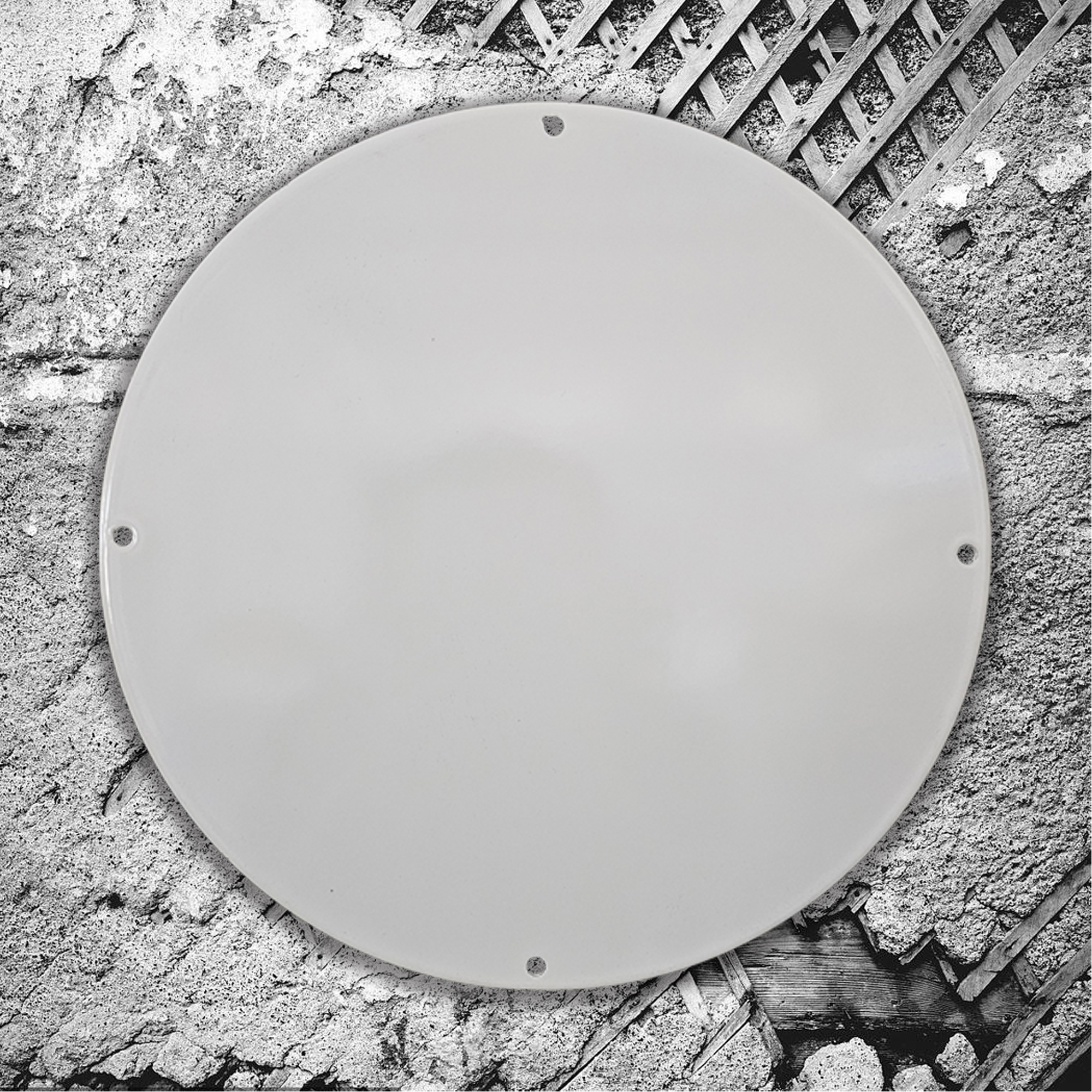 CUSTOMER 12 INCH ROUND PORCELAIN SIGN