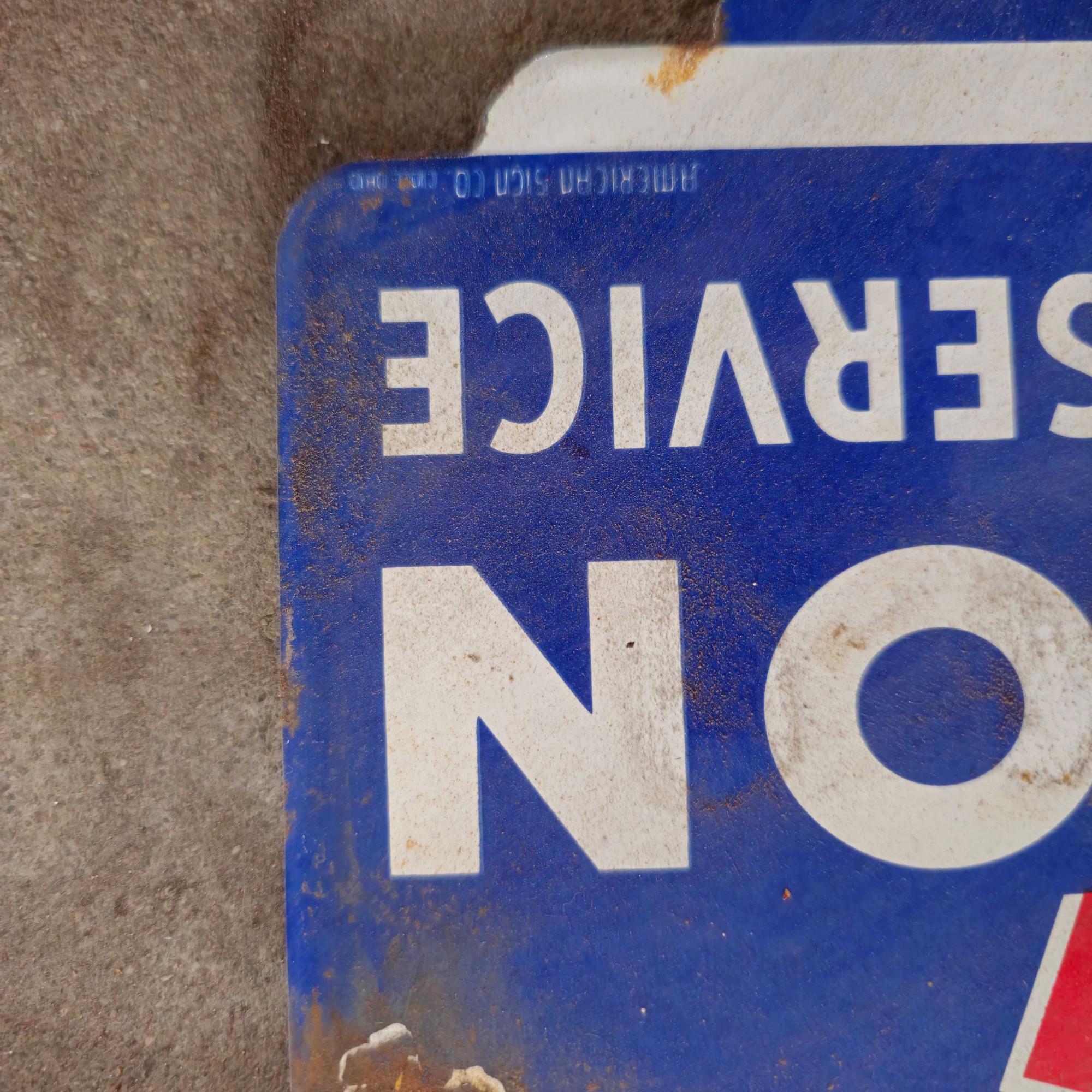 DIE CUT HUDSON SALES SERVICE GAS OIL PORCELAIN SIGN