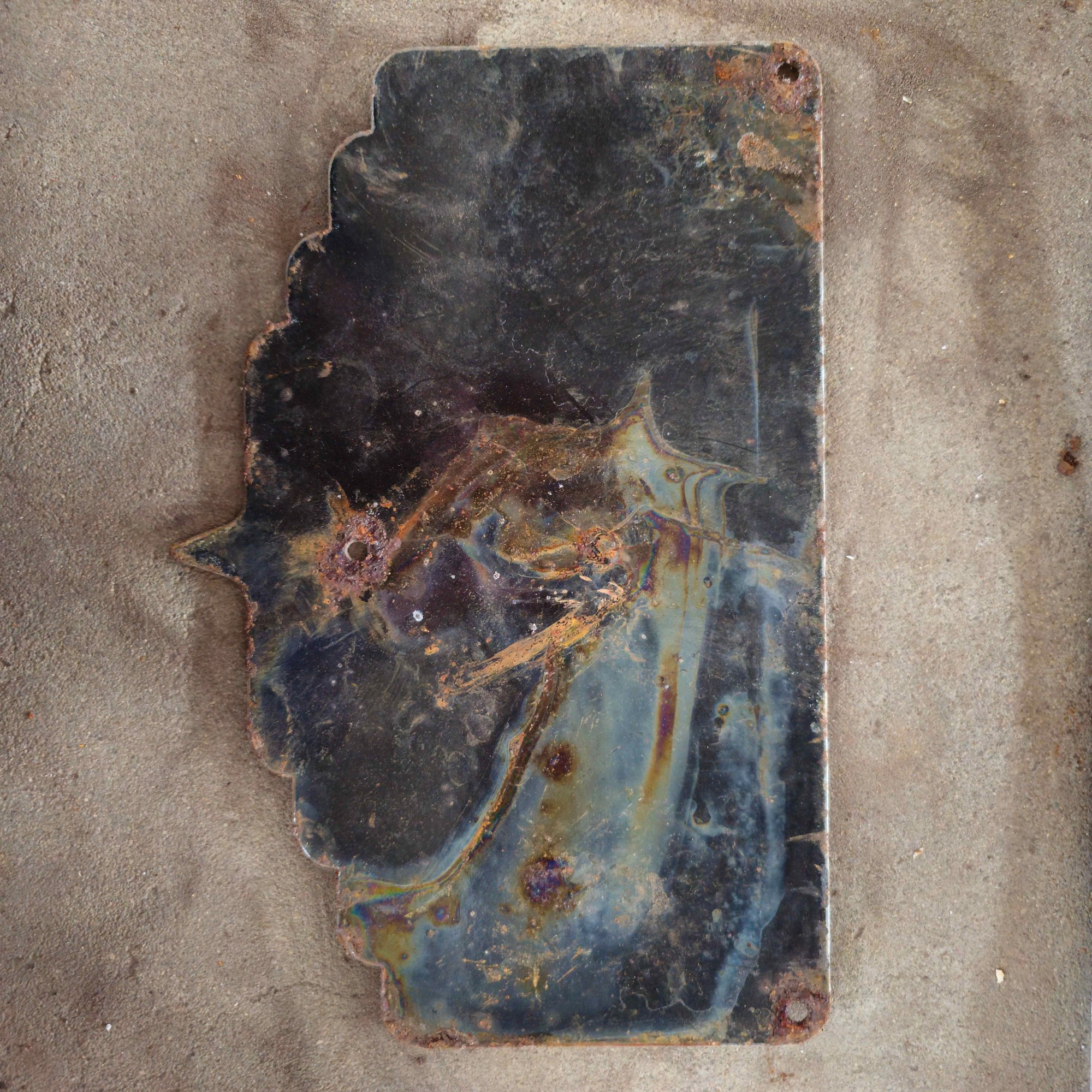 DIE CUT HUDSON SALES SERVICE GAS OIL PORCELAIN SIGN