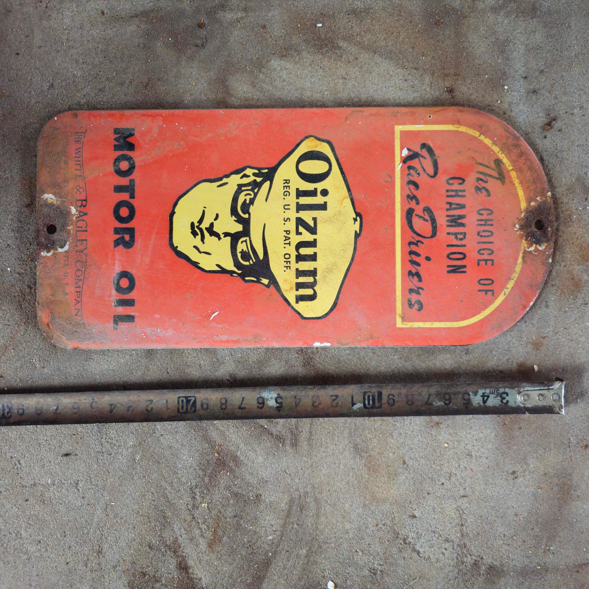 DIE CUT OILZUM MOTOR OIL RACE GAS OIL PORCELAIN SIGN