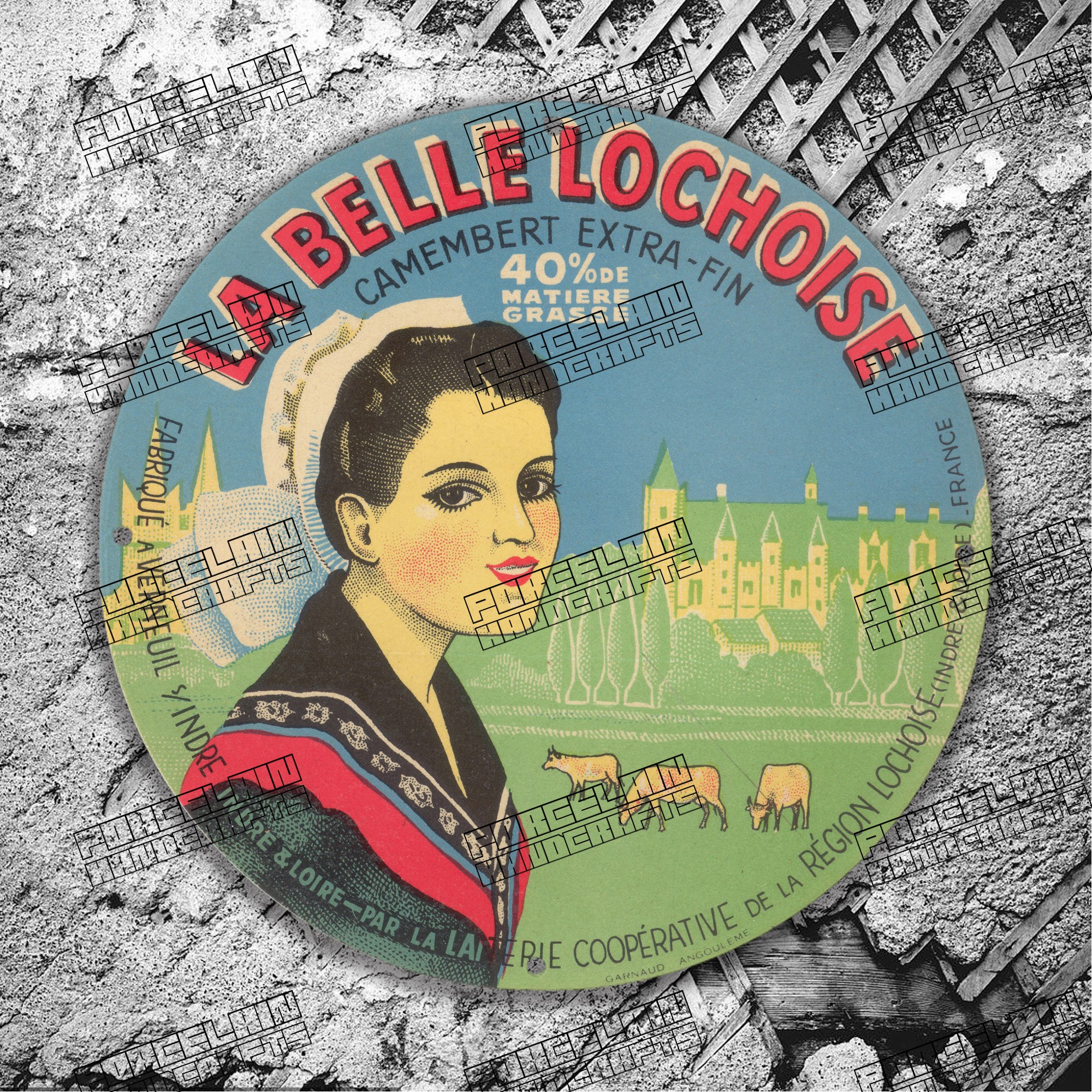 VINTAGE LA BELLE LOCHOISE 40% DE PORCELAIN SIGN