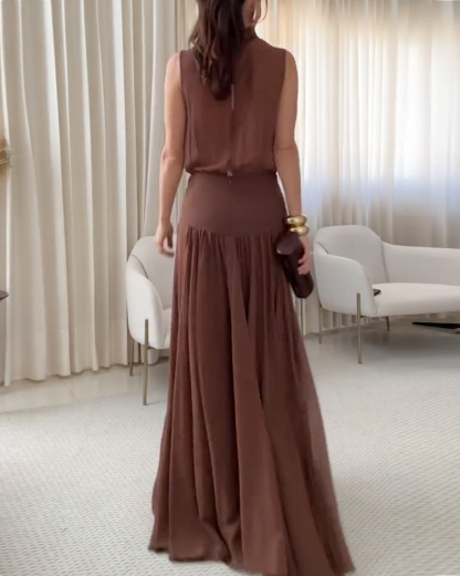 Elegant sleeveless solid color waist-cinching dress