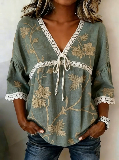 Women's Casual Lace-Trimmed Printed Top 