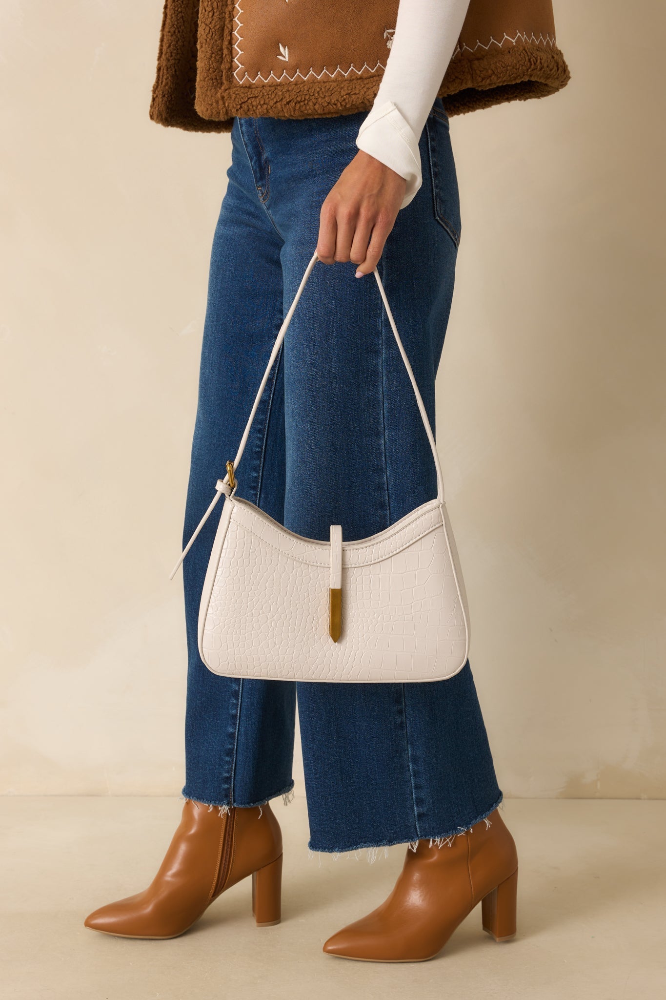 Worth The Risk Ivory Croc Embossed Faux Leather Handbag - MismiDaily - Accessories