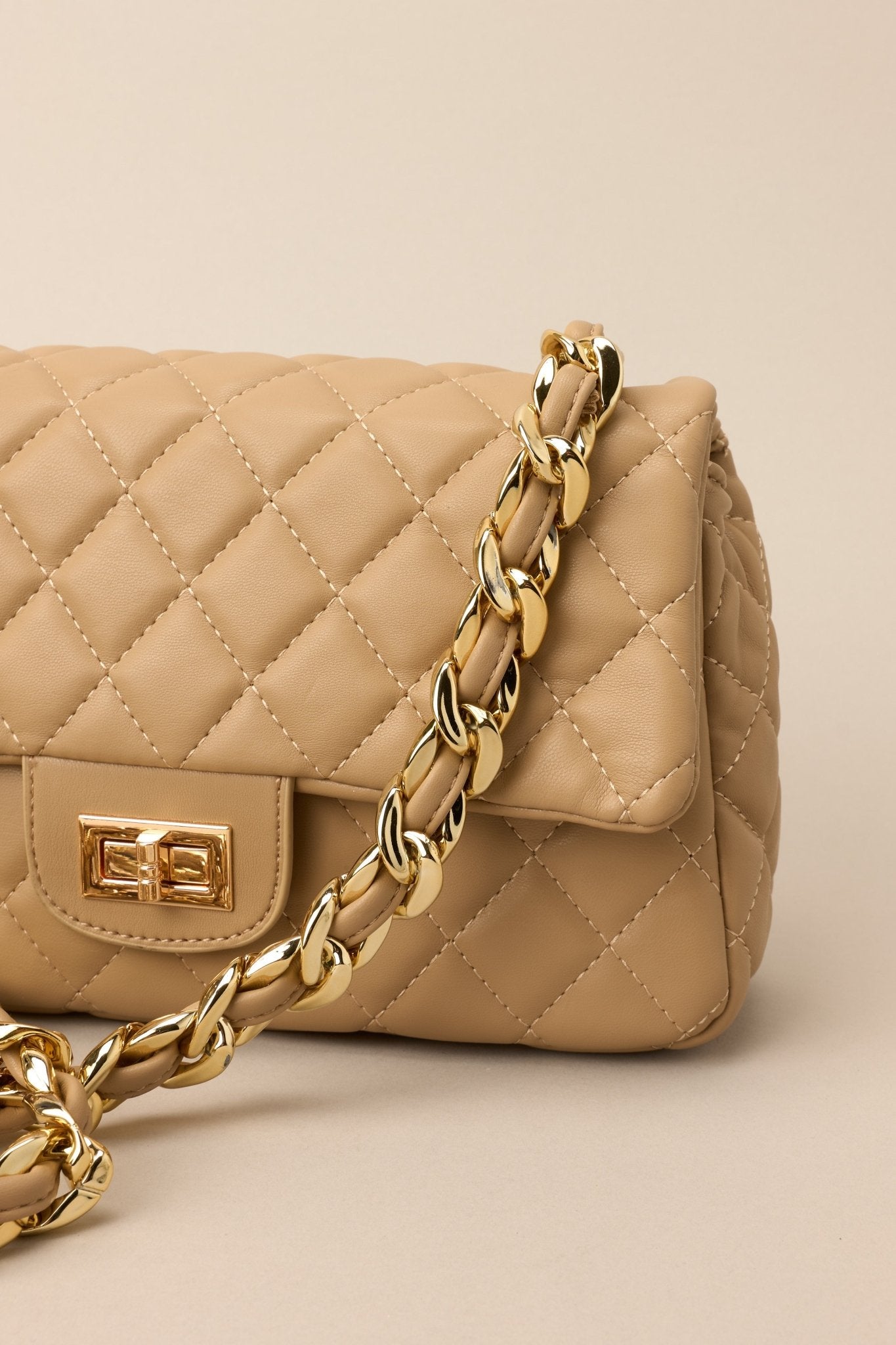 Undeniable Beauty Tan Quilted Crossbody Bag - MismiDaily - Accessories