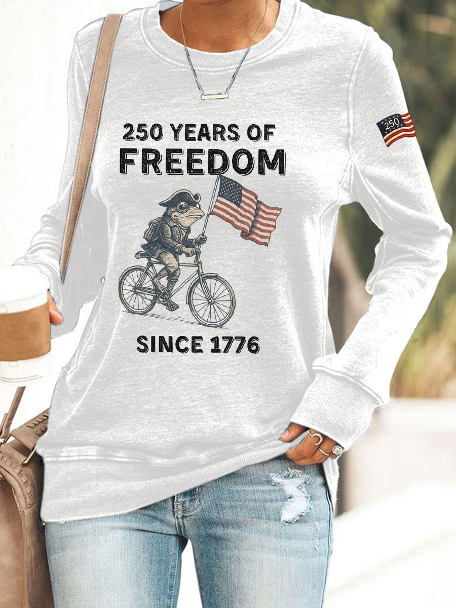 Women's US 250th Anniversary "250 Years of Freedom" Casual Sweatshirt – Patriotic Frog on Bicycle Graphic Pullover-pufftee