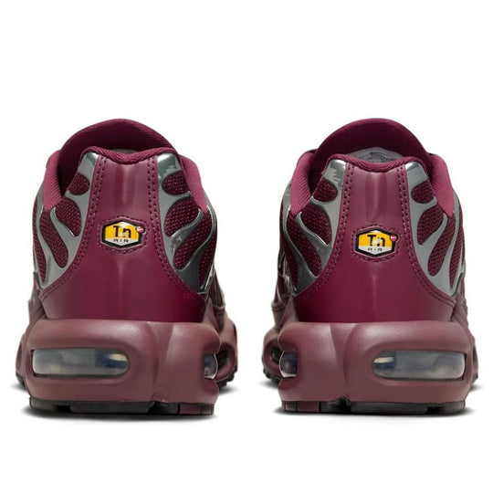 Nitheke Air Max Plus SE 'Night Maroon Metallic Silver'