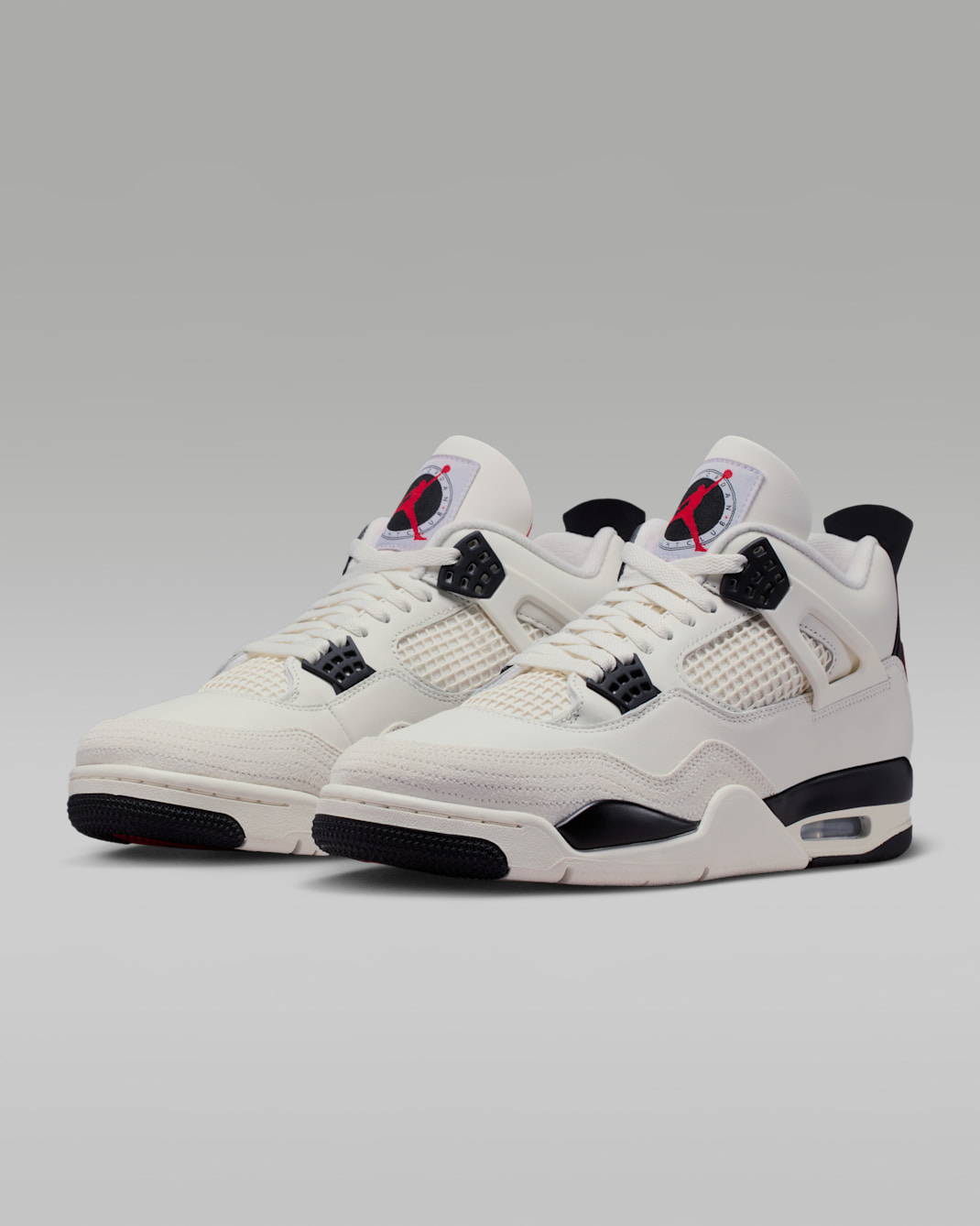 Air Jordan 4 Retro