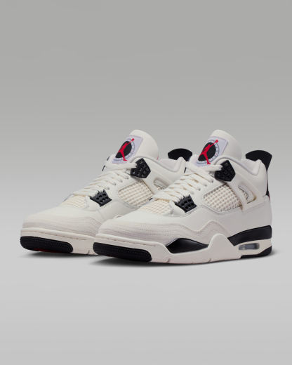 Air Jordan 4 Retro