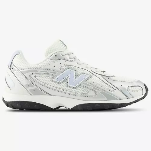 New Balance 204L