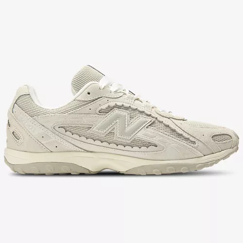 New Balance 204L