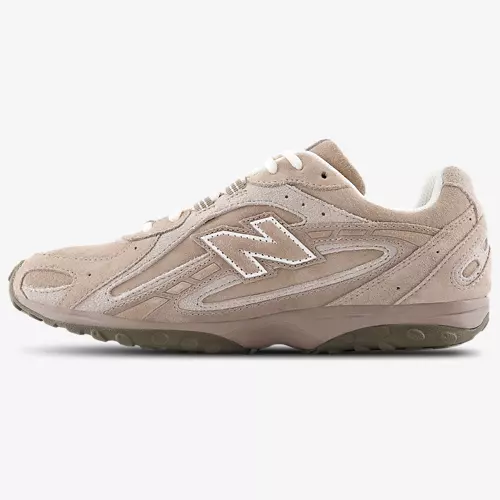 New Balance 204L