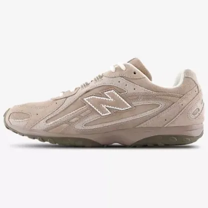 New Balance 204L