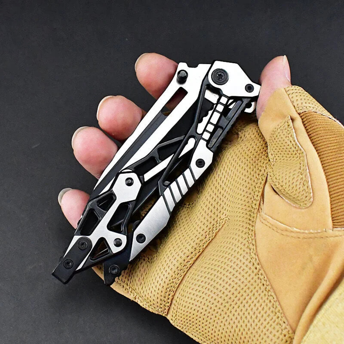 💥2026 Hot Sale 50% OFF 💥Mechanical Armor Magic Folding Knife - GS32
