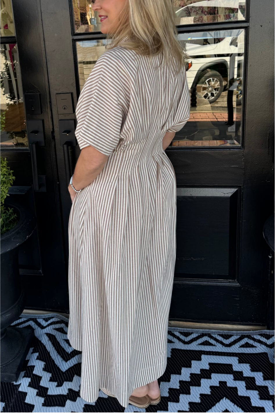 Striped fitted shirt dress