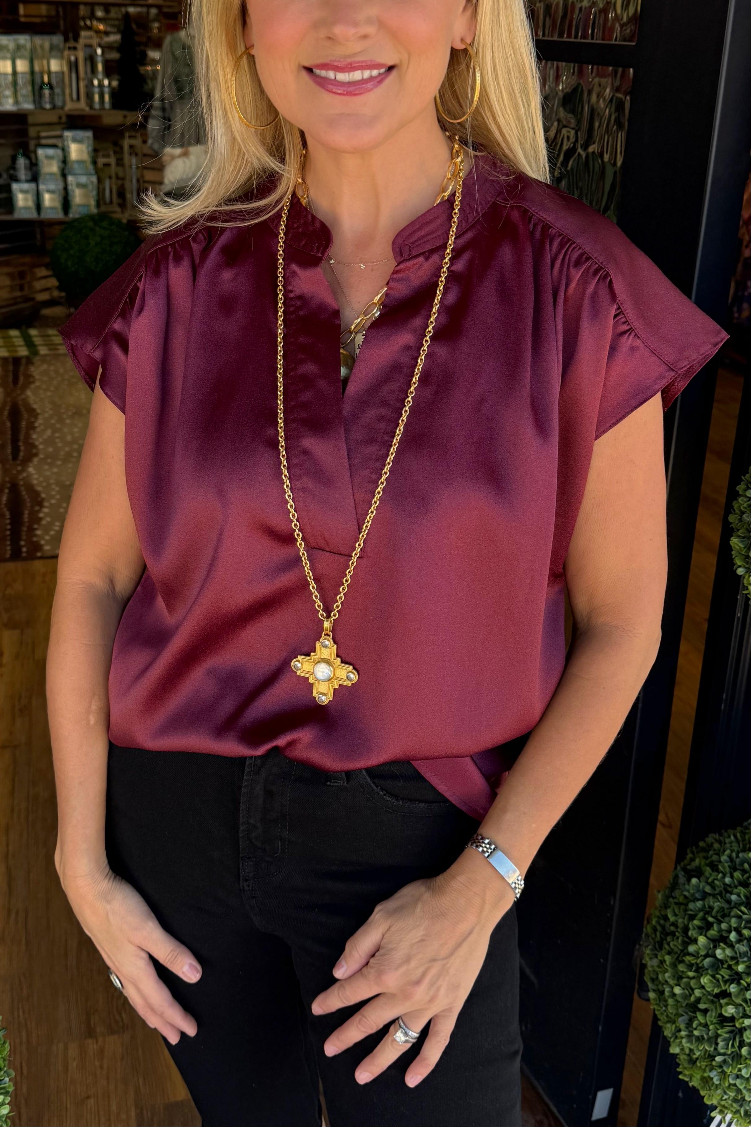 Elegant satin short-sleeved shirt