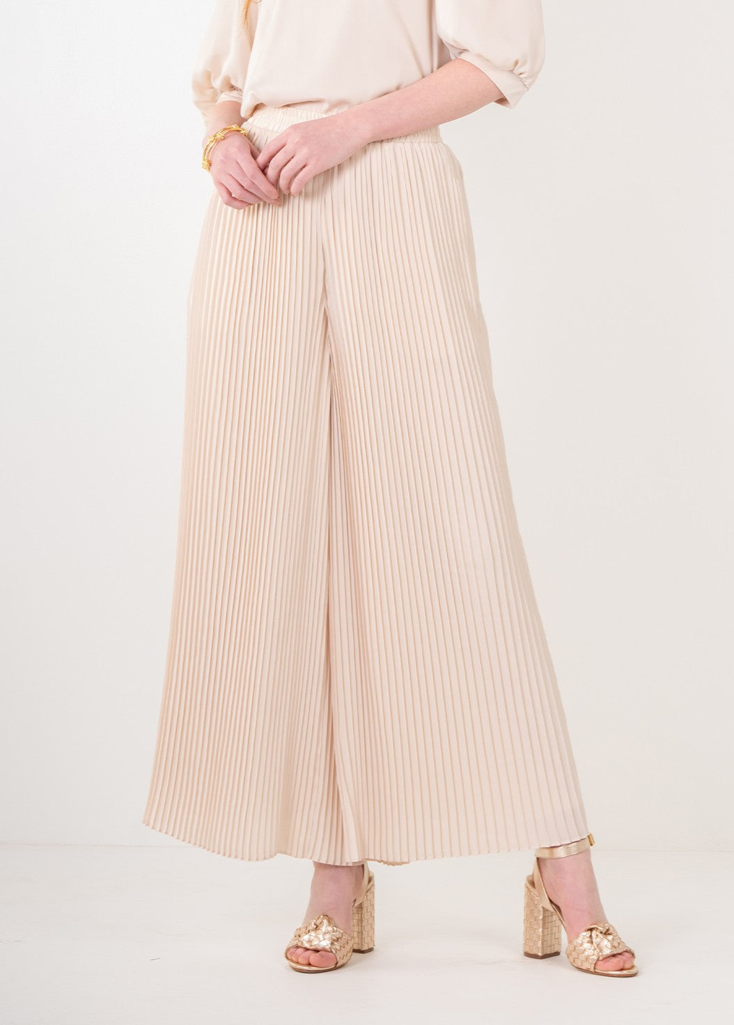 Pleated Pant