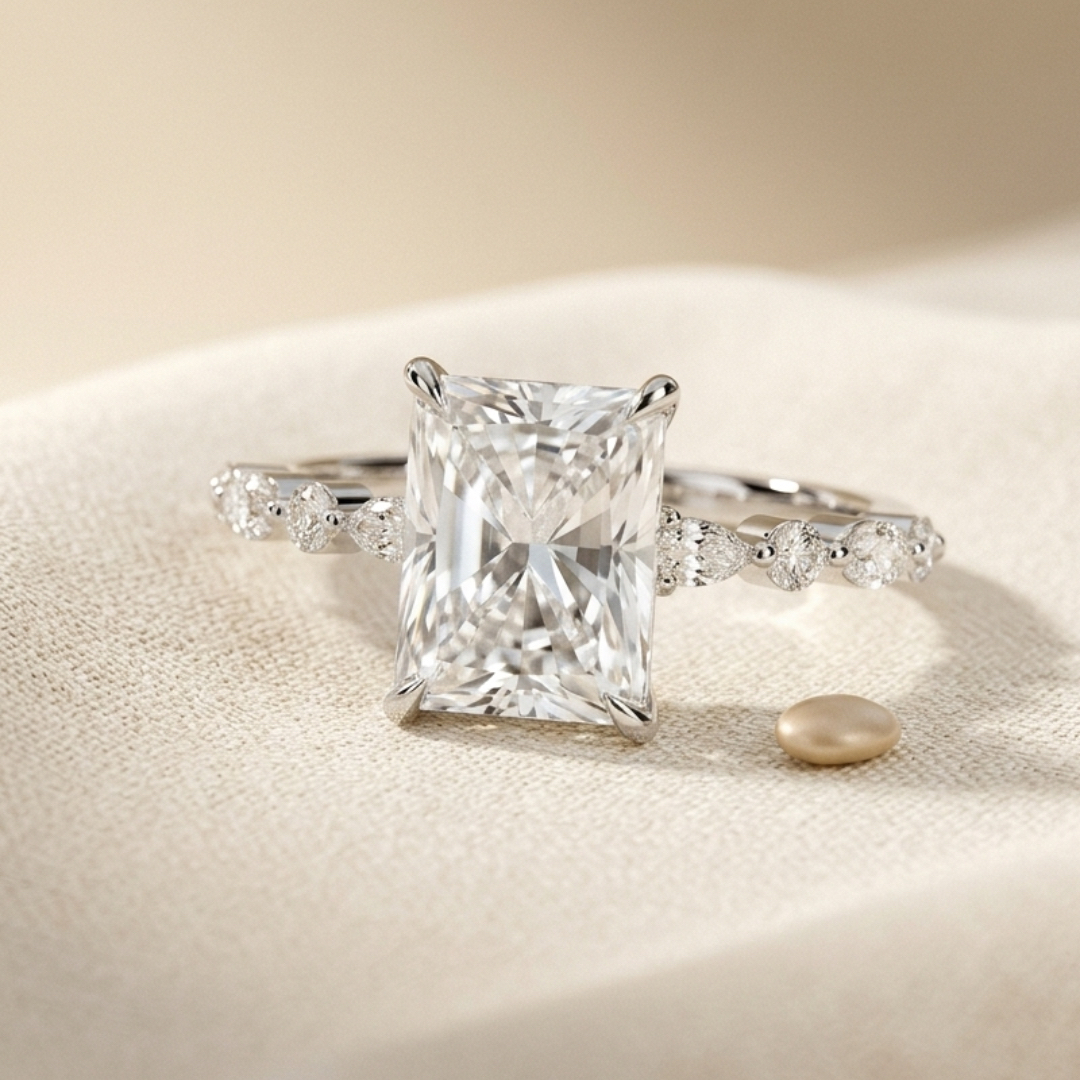 Radiate—Still Light Ring | Radiant Diamond in Round Marquise Coverage